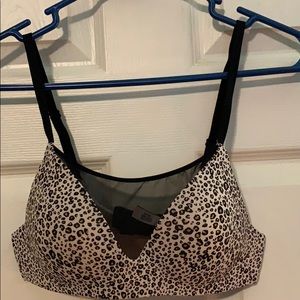 Victoria’s Secret cheetah T-shirt bra